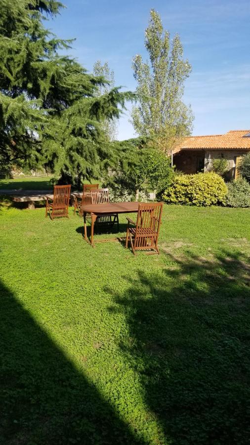 Chambres Et Gite Dans Un Lieu Calme Et Champetre Gourge Les Grippeaux Proche Parthenay Kültér fotó