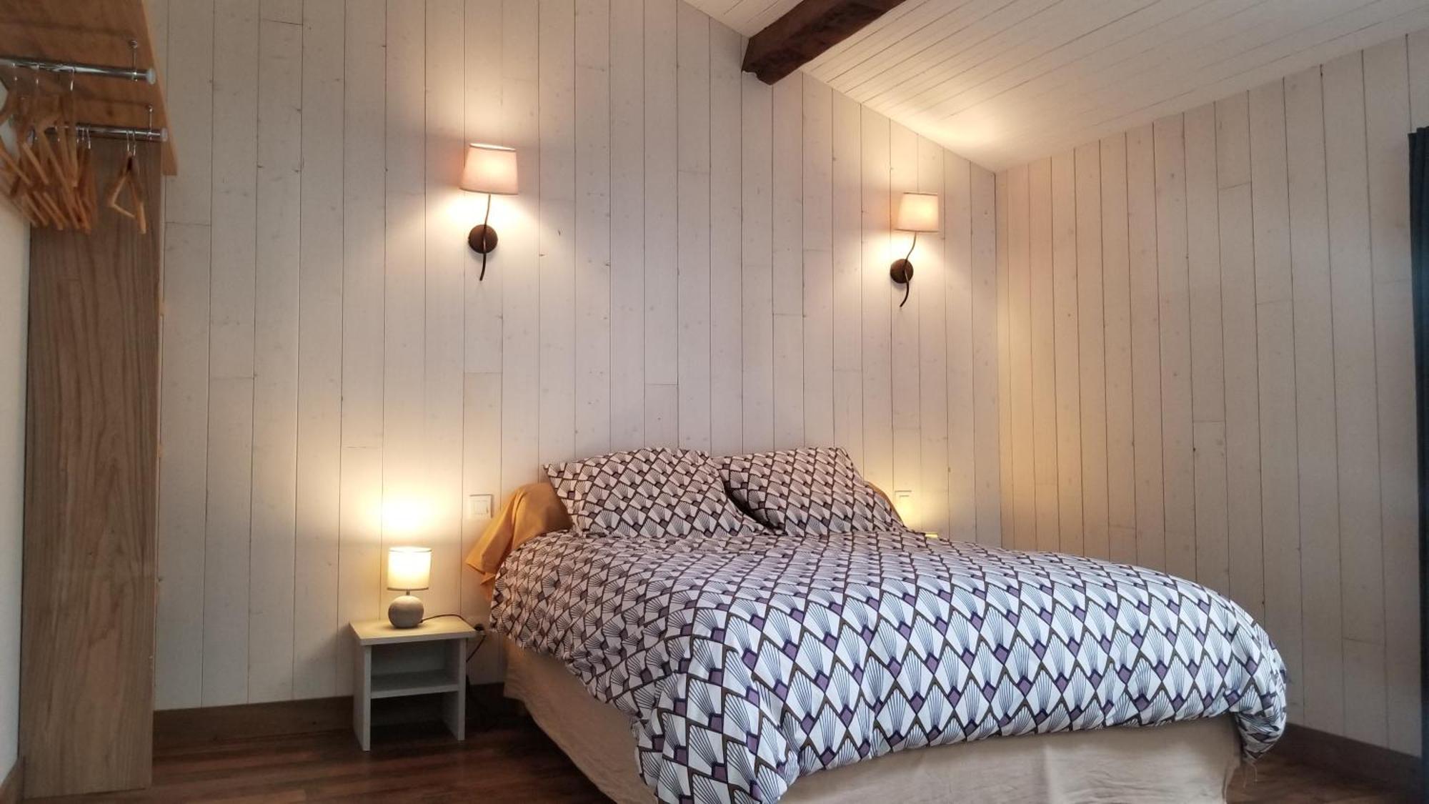 Chambres Et Gite Dans Un Lieu Calme Et Champetre Gourge Les Grippeaux Proche Parthenay Kültér fotó